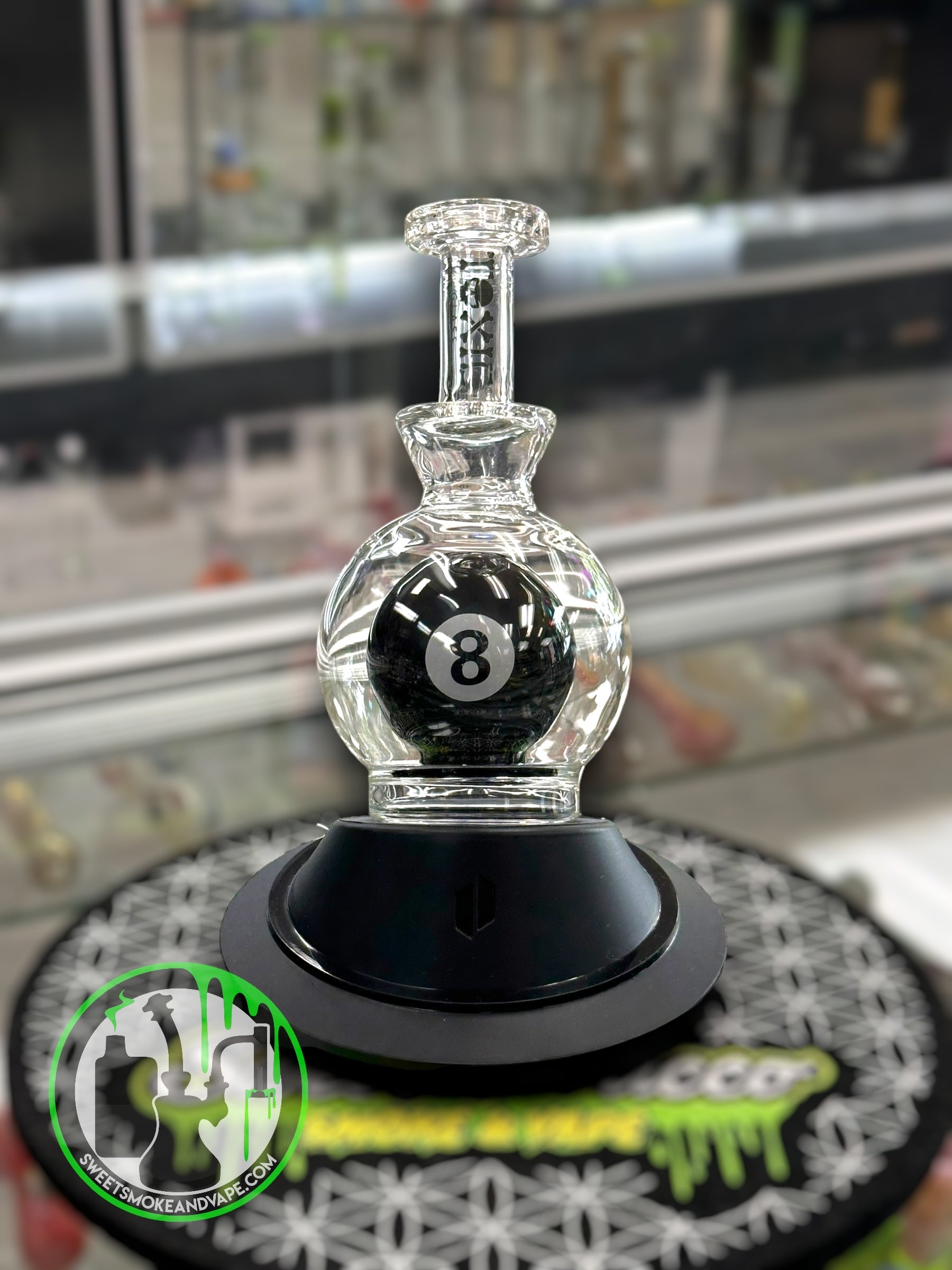 Toxic Glass - 8 Ball Puffco Attachment