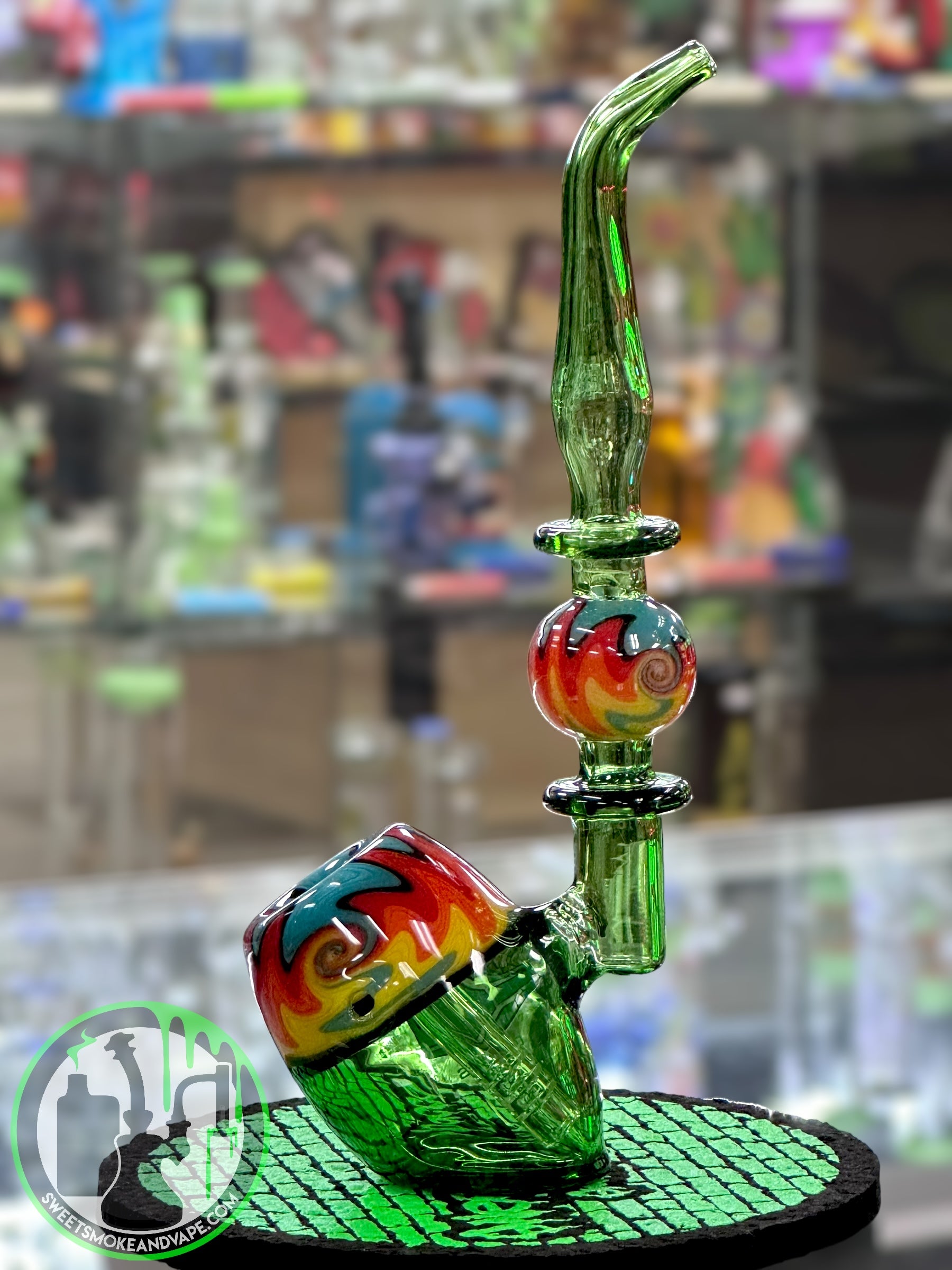 IC Glass - Cannabique Bubbler - Green Wig Wag