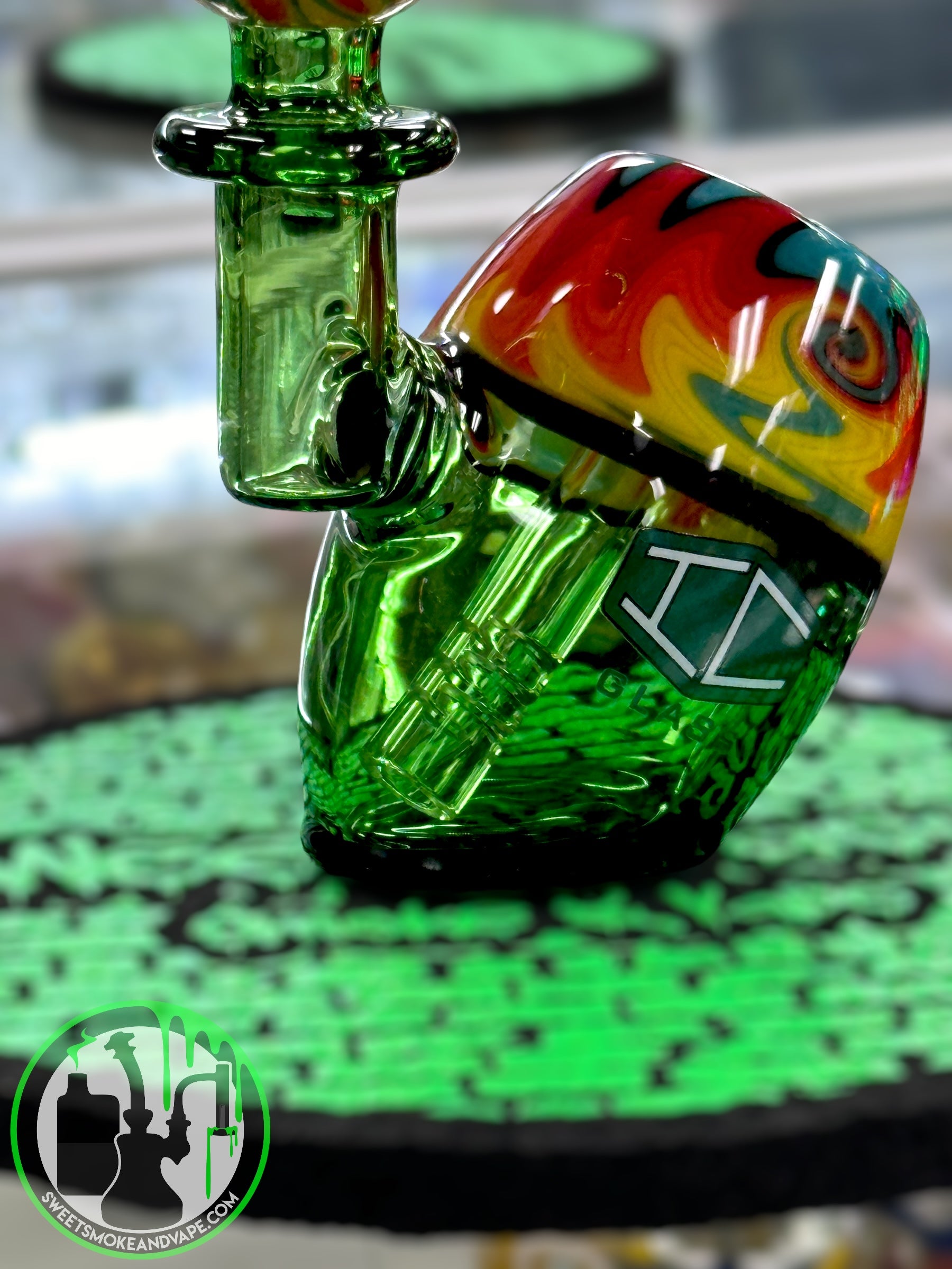 IC Glass - Cannabique Bubbler - Green Wig Wag